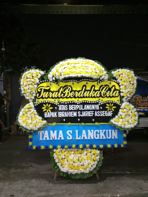 Papan Bunga Duka di Pancaregang